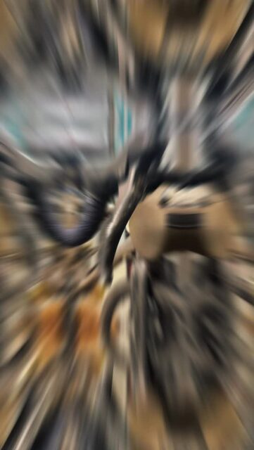 Wie sieht das Fahrrad eines echten Reisenden aus?
Wie sieht das Fahrrad eines echten Reisenden aus?
Unsere Werkstatt wartet schon darauf, dein Bike mit Freude zu pflegen – und wir meistern jede Herausforderung. #bikeservice #bikepack #fahrradwerkstatt